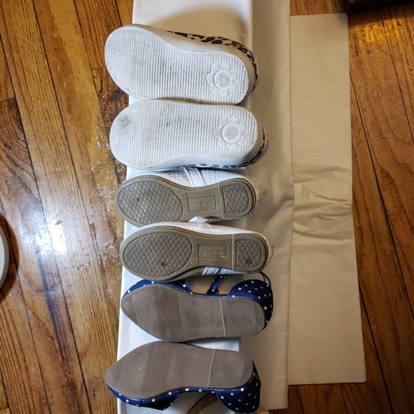 Carter size 7 Smartfit size 6.5 old Navy size 6 - Picture 2 of 12